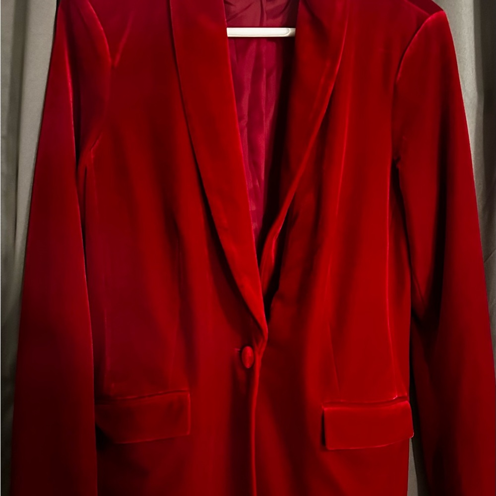 Red blazer, “velvet-ee”